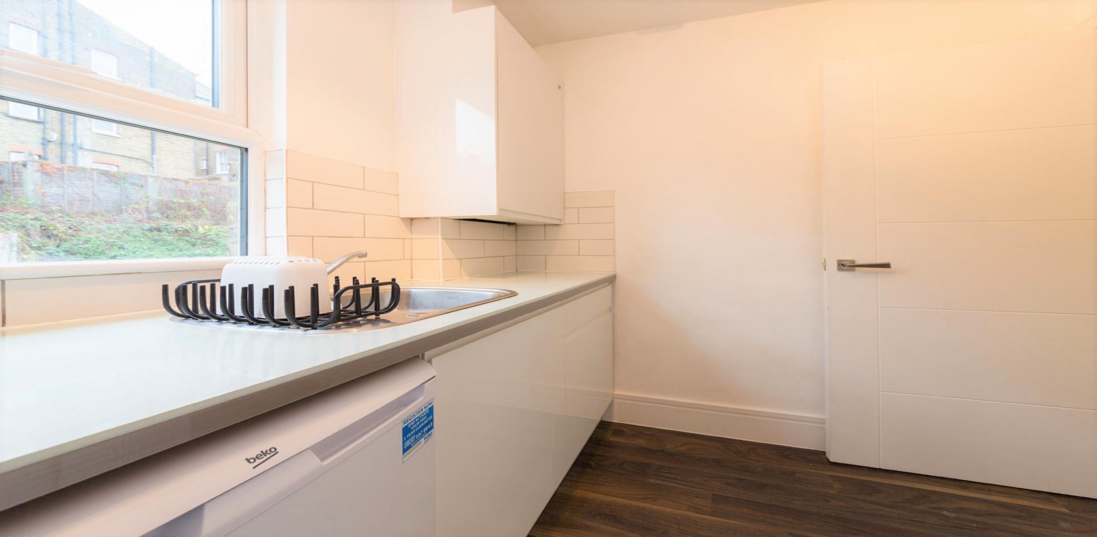 			NO TENANTS ADMINISTRATION FEES , Studio Apartment, 1 bath, 1 reception Studio			 Kingsgate Road, WEST HAMPSTEAD